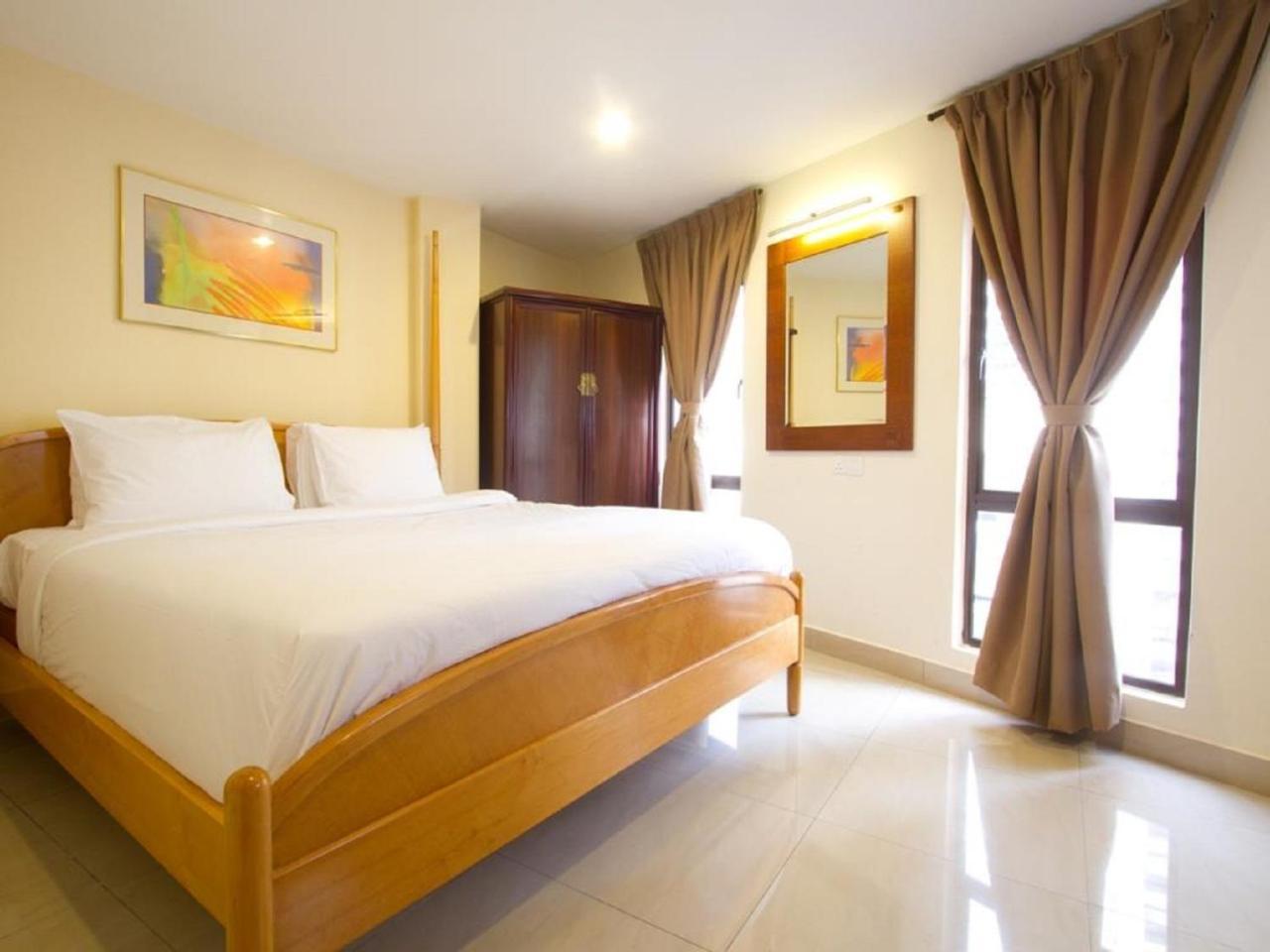 Hotel Lotus Masjid India 2*