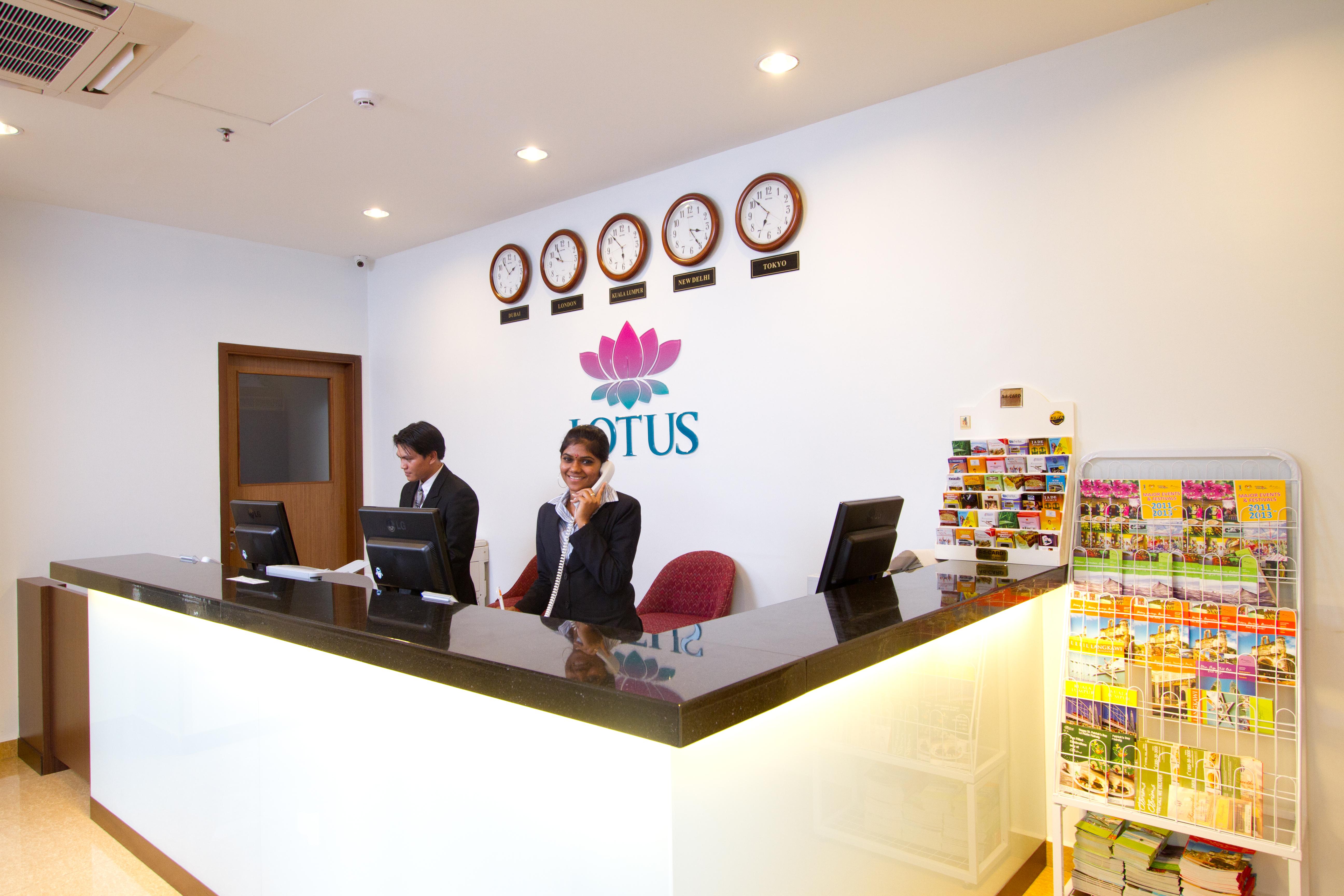 Hotel Lotus Masjid India 2*